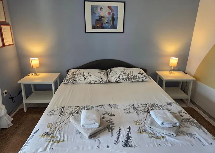 Apartment Fuer Zwei Personen By Interhome