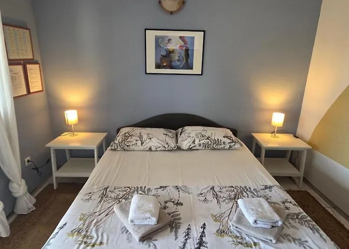 Fuer Zwei Personen By Interhome Apartman Trogir